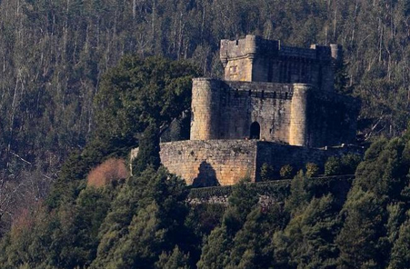 El castillo de Vilasobroso, por fin Bien de Inters Cultural